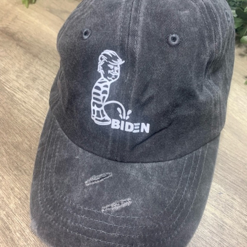 Biden Gray Graphic Men's Hat Pee on Unisex